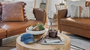 Căn hộ (3 Bedrooms) | Nội thất