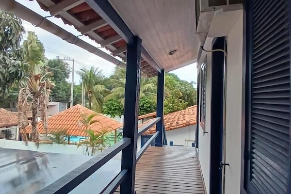 Habitación doble Confort, balcón, vista al patio | Áreas de la propiedad