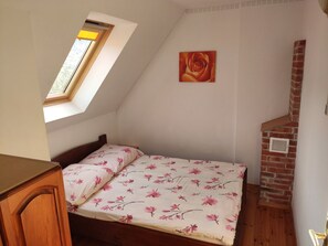 1 bedroom, WiFi, bed sheets - Bieszczady 111 – noclegi blisko Soliny i Polańczyka (Polańczyk)