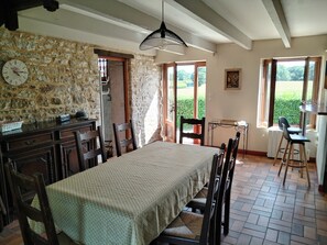 Dining - Maison Bretonne entre Terre et Mer (Saint-Broladre)