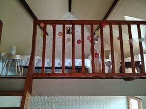 3 bedrooms, iron/ironing board, bed sheets - Maison Bretonne entre Terre et Mer (Saint-Broladre)