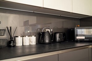 Interior - Stylish New-Build Flat for 2 in Battersea (London)