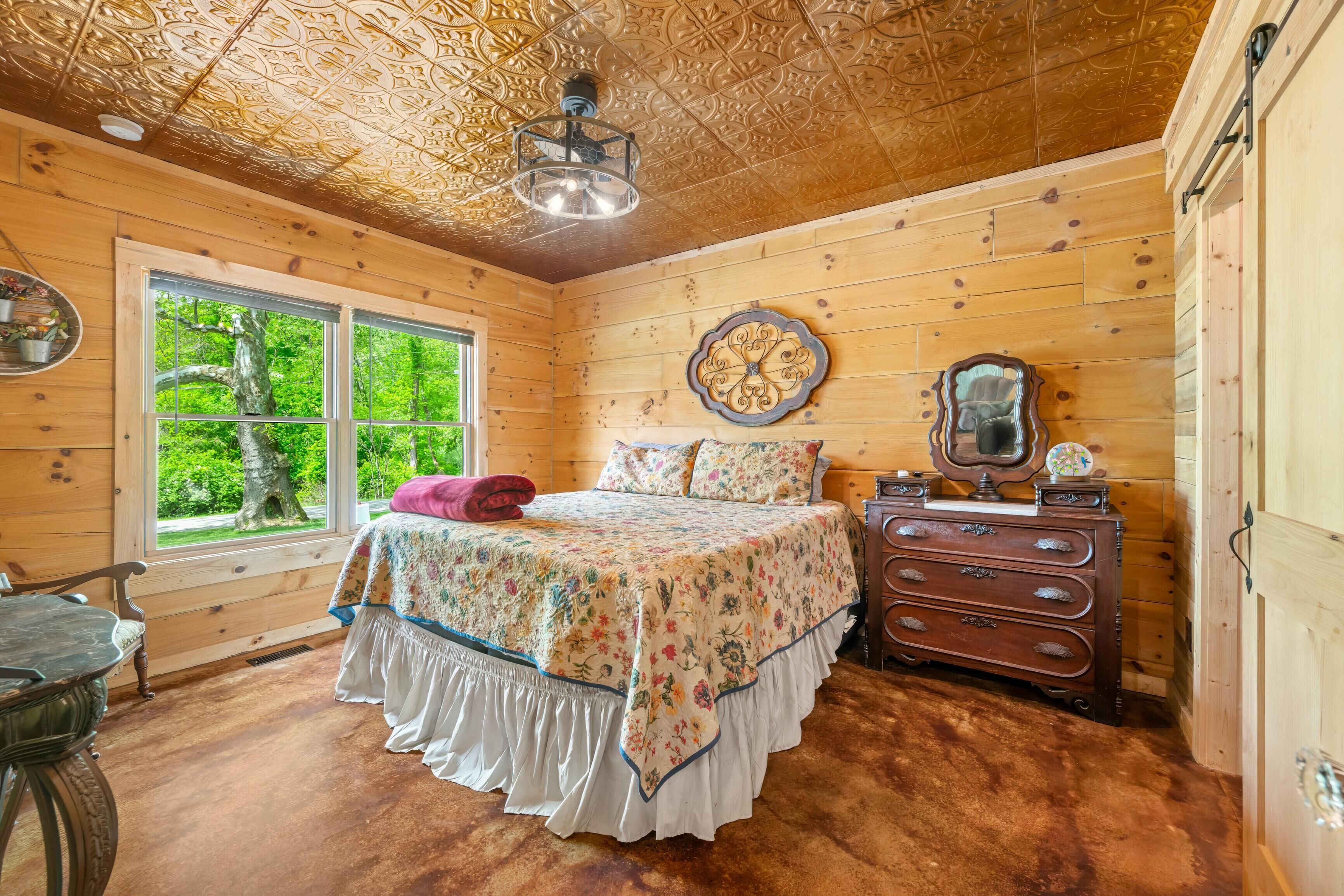 Bügeleisen/Bügelbrett, kostenloses WLAN