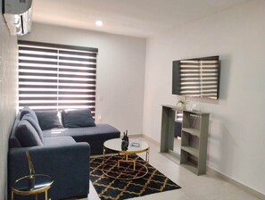 TV - Apartment with lagoon view mas amenities (Mazatlán)