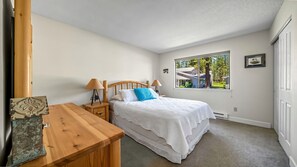 2 makuuhuonetta, Wi-Fi, vuodevaatteet