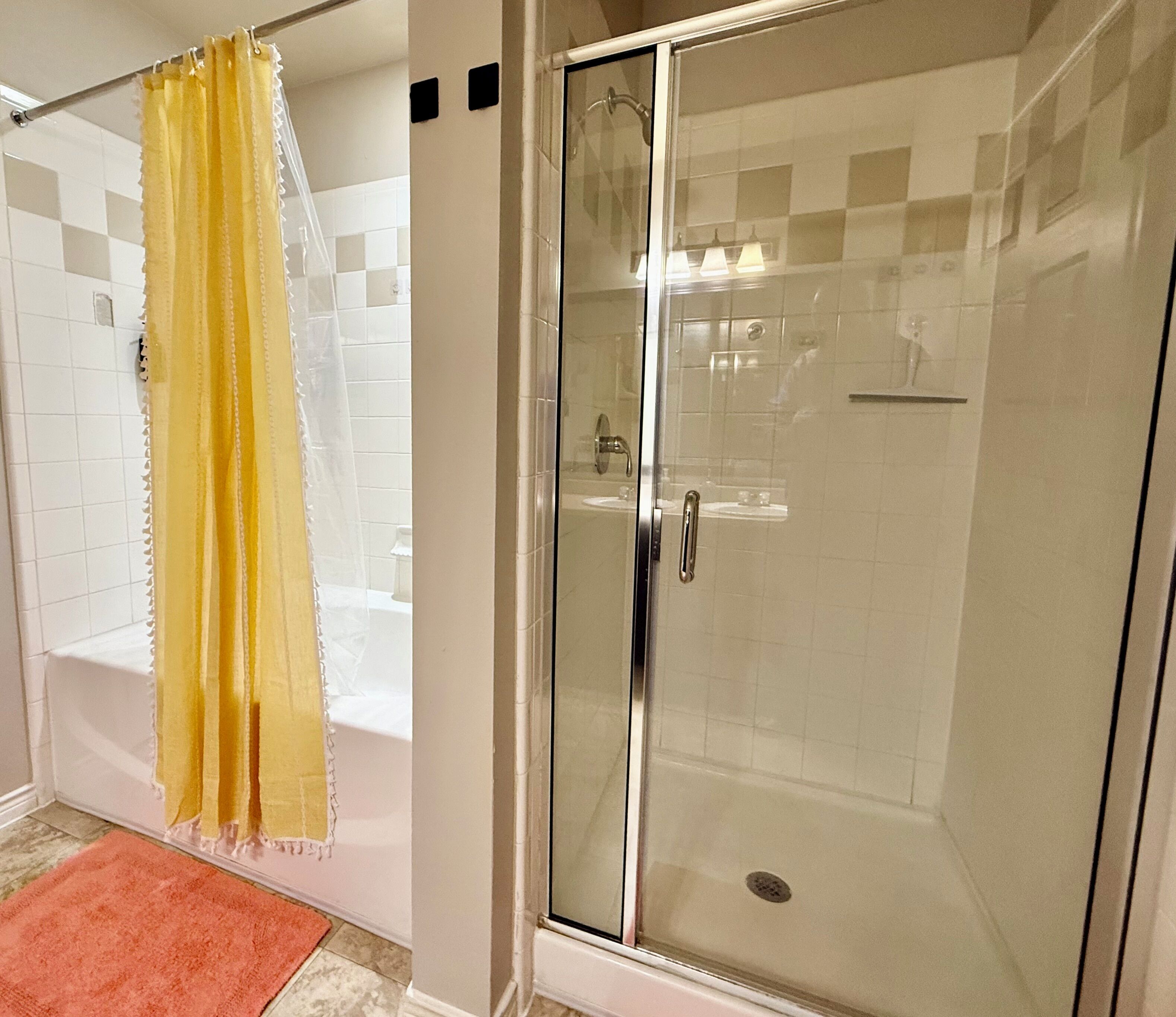 淋浴设施、吹风机、毛巾、肥皂