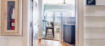 2BR Suite l Walk to Beach! Pool! Gym l 