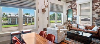 Hotel Drifter Suite 1