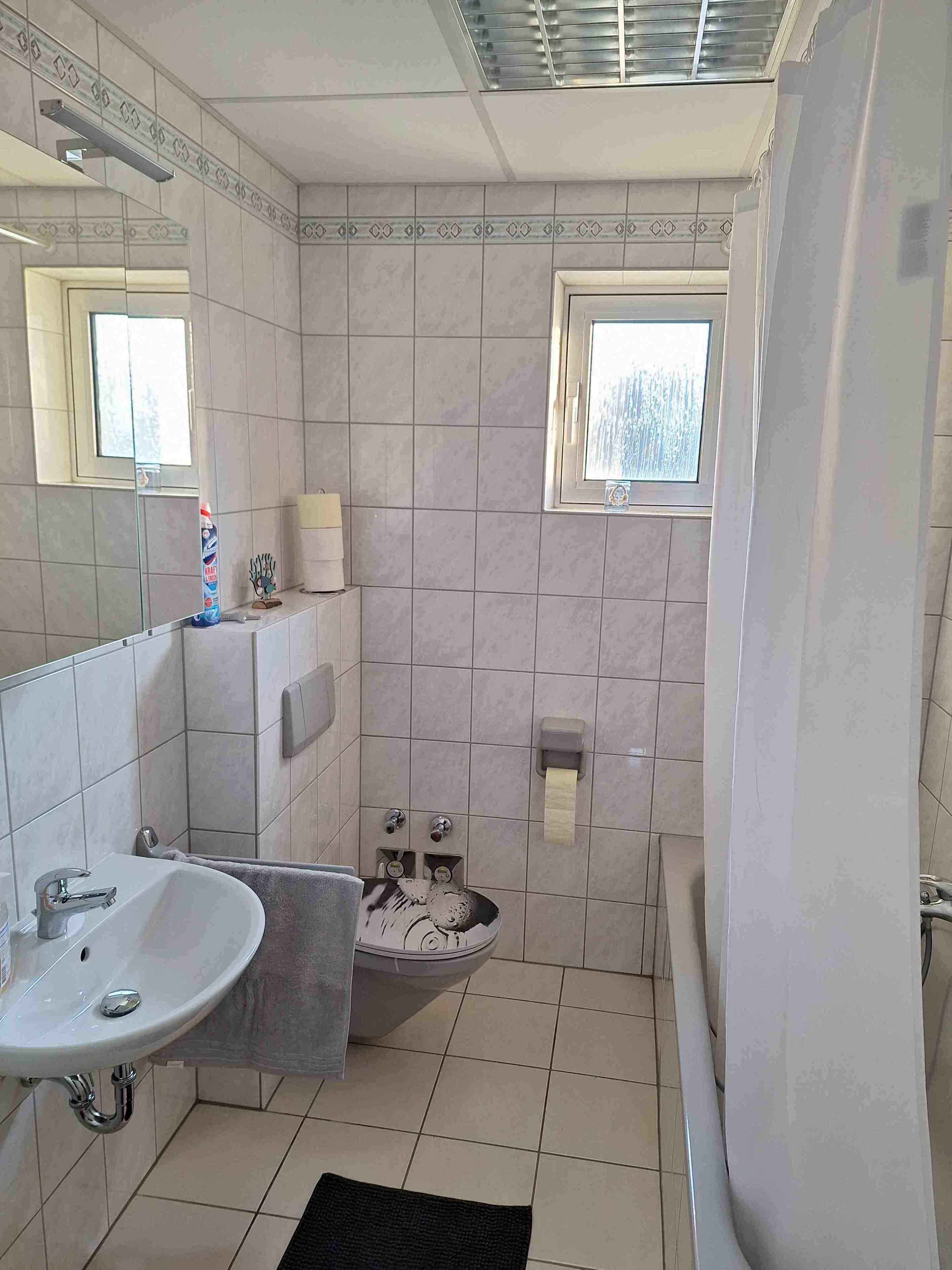Handtücher, Seife, Toilettenpapier