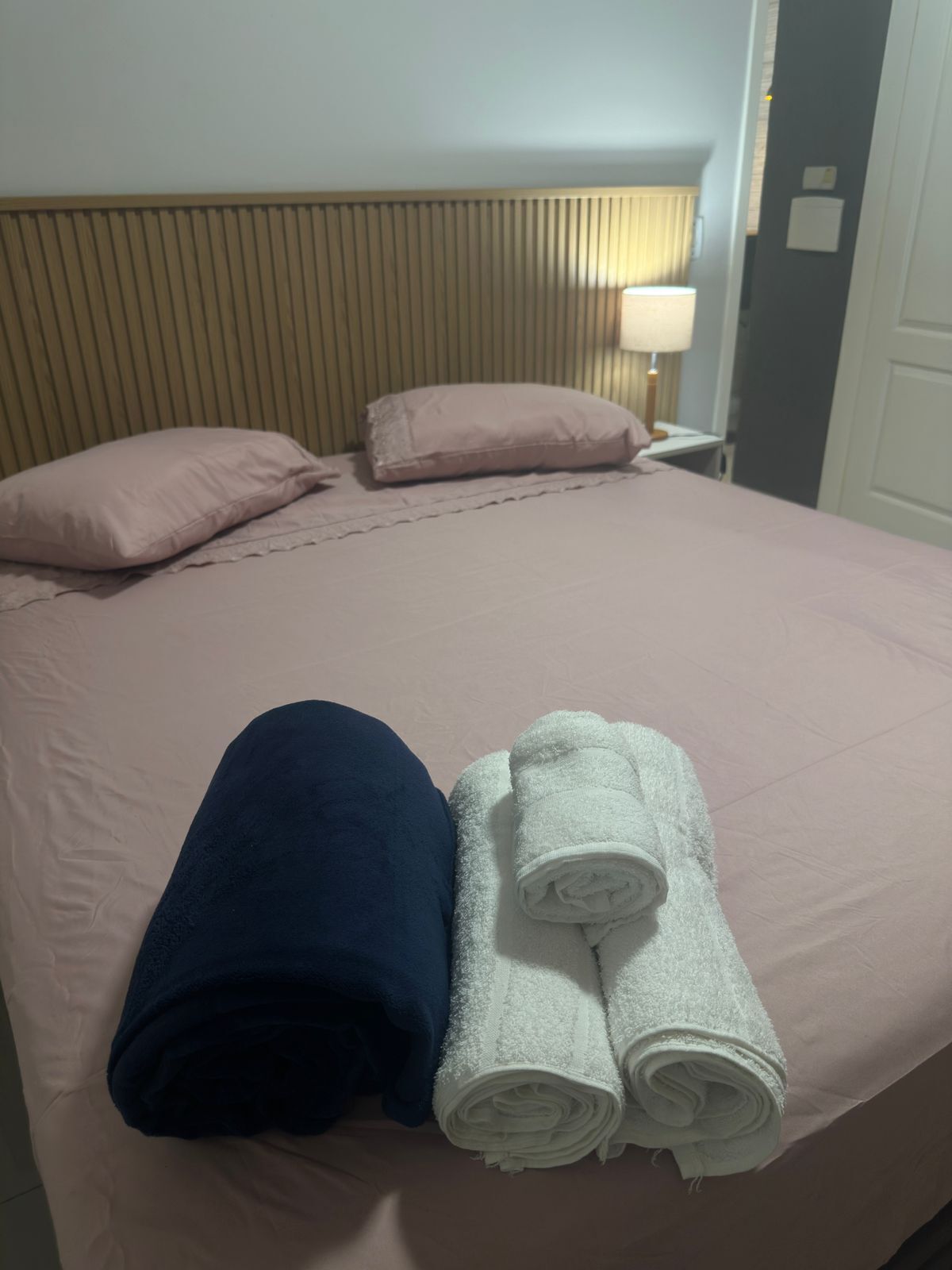 舒适双人房或双床房 | 免费 WiFi