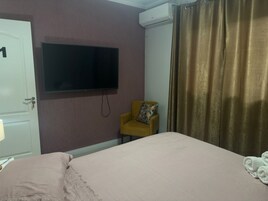 Quarto casal ou duplo conforto | Wi-Fi de cortesia