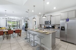 Fridge, microwave, oven, stovetop - Enchanted Palms Villa 7BR w Private Pool (Davenport)