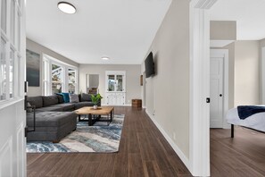 4 chambres, fer et planche à repasser, Wi-Fi, literie fournie