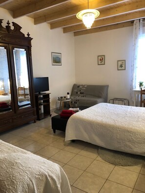 1 Schlafzimmer, Bügeleisen/Bügelbrett, Internetzugang, Bettwäsche