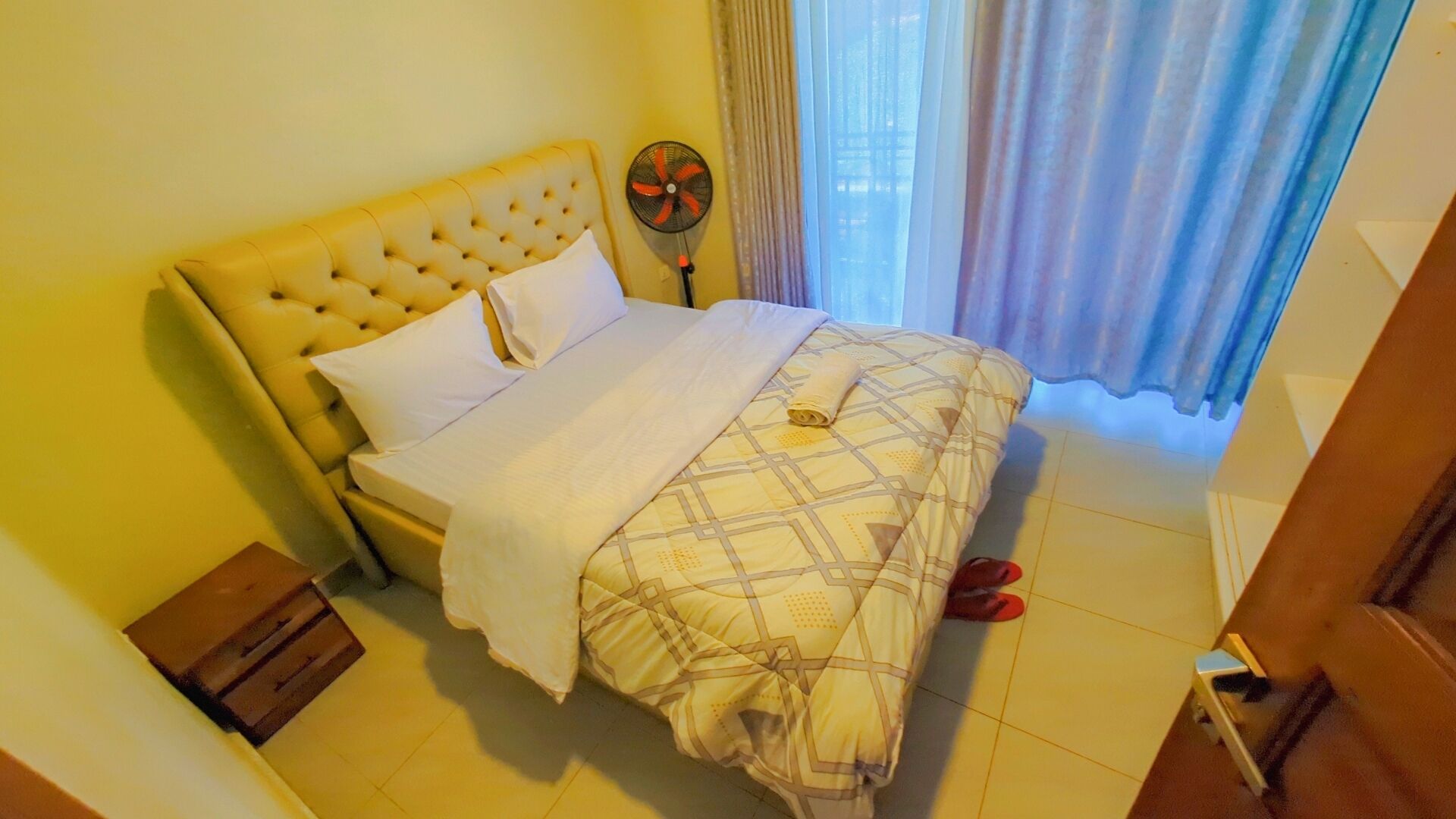 In-room safe, iron/ironing board, free WiFi