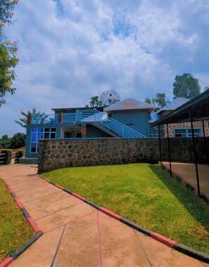 Garden - ASTRIX APARTMENT (Kigali)