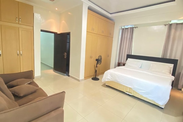 In-room safe, iron/ironing board, free WiFi