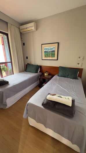 1 quarto, ferros/tábuas de passar roupa, Wi-Fi, roupa de cama