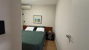 1 室のベッドルーム、アイロン / アイロン台、WiFi、ベッドシーツ