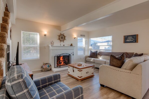 Smart TV, fireplace, video games, DVD player