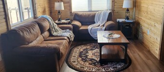 Cozy 2-bedroom cabin in Texas Panhandle