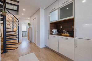 Interior - 182 Sunset Duplex - by Feeling Inn (Cascais)