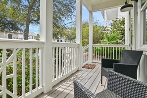 Ferienhaus, Mehrere Betten (Sails and Trails) | Terrasse/Patio