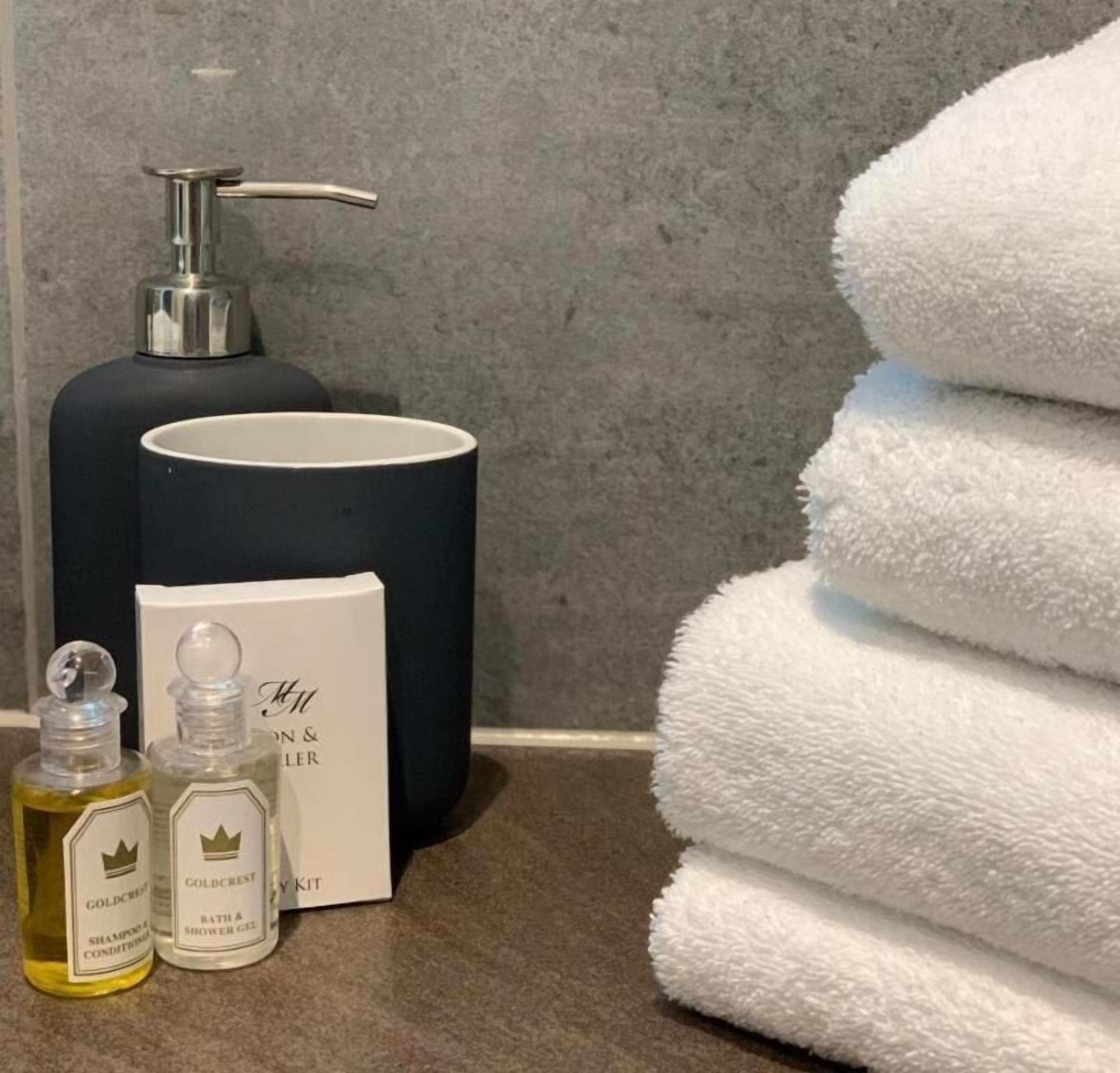 Bathroom amenities
