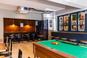 Bar (on property) - Ruby Pub and Hotel  (Brighton)