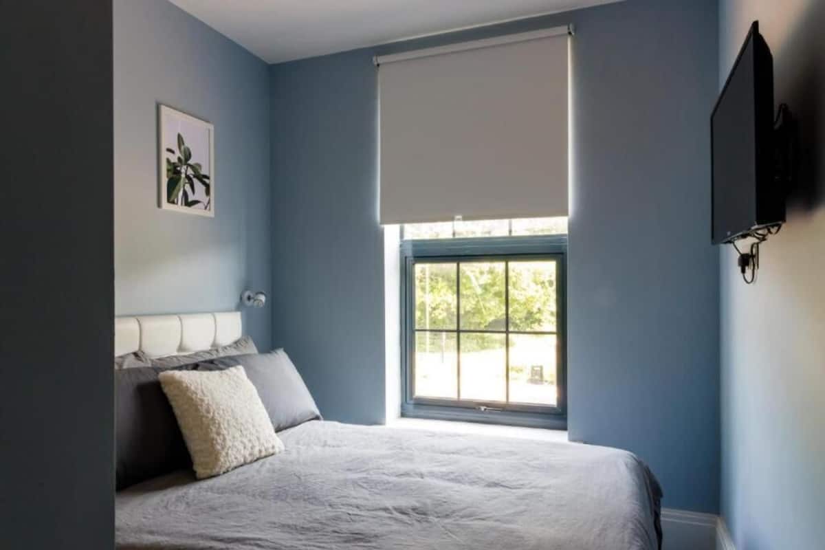 Standard Double Room, Non Smoking, Park View | Soundproofing, iron/ironing board, free WiFi