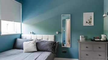 Deluxe Double Room, Non Smoking, Park View | Soundproofing, iron/ironing board, free WiFi