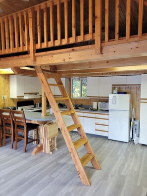 Microwave, oven, stovetop