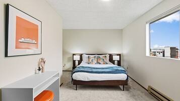 Doppia Comfort | Una scrivania, postazione laptop, ferro/asse da stiro, Wi-Fi gratuito