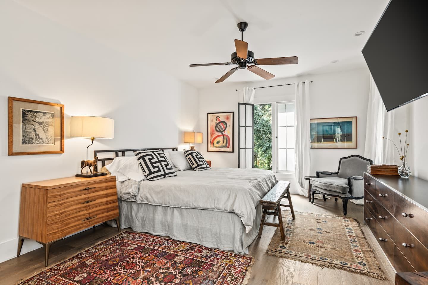 3 chambres, fer et planche à repasser, Wi-Fi, literie fournie