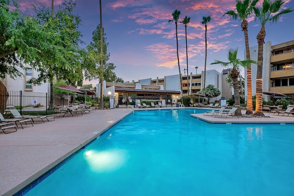 Pool - Old Town - Maya Condo: Walkable to all the action! (Scottsdale)