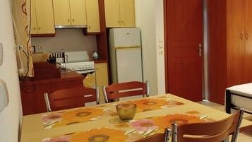 Monolocale, fumatori