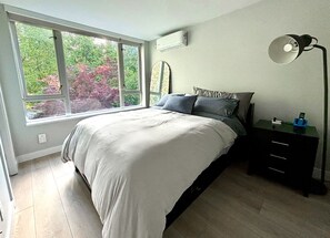 2 bedrooms, Internet, bed sheets - Cozy 2-bedroom townhome in beautiful Vancouver with AC (Vancouver)