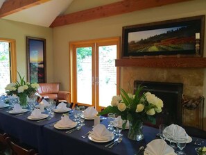 Dining - Charming Home in Penngrove (Penngrove)