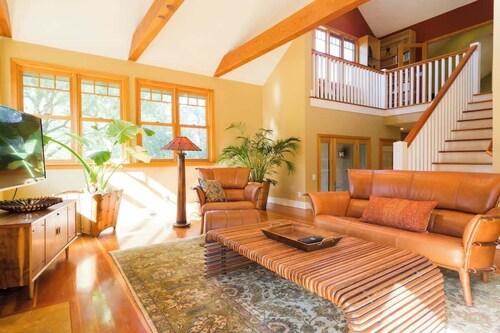 Charming Home in Penngrove