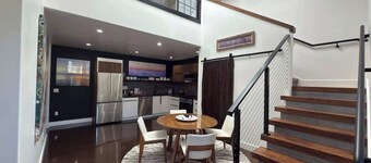 Lavender Suite @ Petaluma Warehouse Lofts