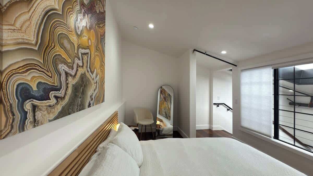 熨斗/熨衫板、Wi-Fi、床單