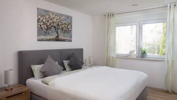 2 chambres, lit parapluie, Wi-Fi gratuit, draps fournis