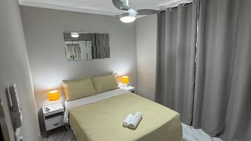 3 quartos, ferros/tábuas de passar roupa, Wi-Fi de cortesia