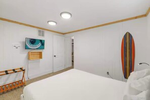 3 makuuhuonetta, silitysrauta/-lauta, ilmainen Wi-Fi, vuodevaatteet