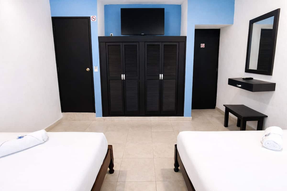 Iron/ironing board, free WiFi