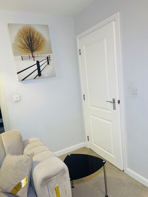 Interior - The Luxe Loft Apartment. (Wolverhampton)