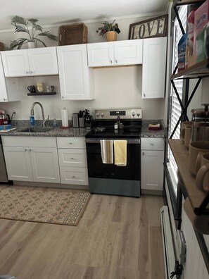 Microwave, oven, stovetop, dishwasher - 2-Bedroom Home ~ Near Portsmouth/Durham ~ Private Driveway ~ Washer/Dryer (Dover)
