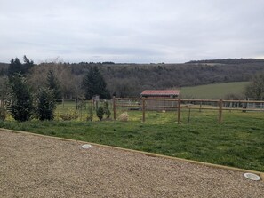 Property grounds - Gîte du Joliment - CONSIGNY (CONSIGNY)