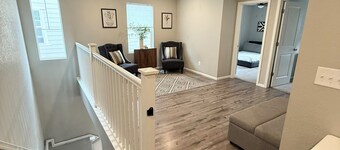 Spacious 3BR Aurora Townhome AC + Gym