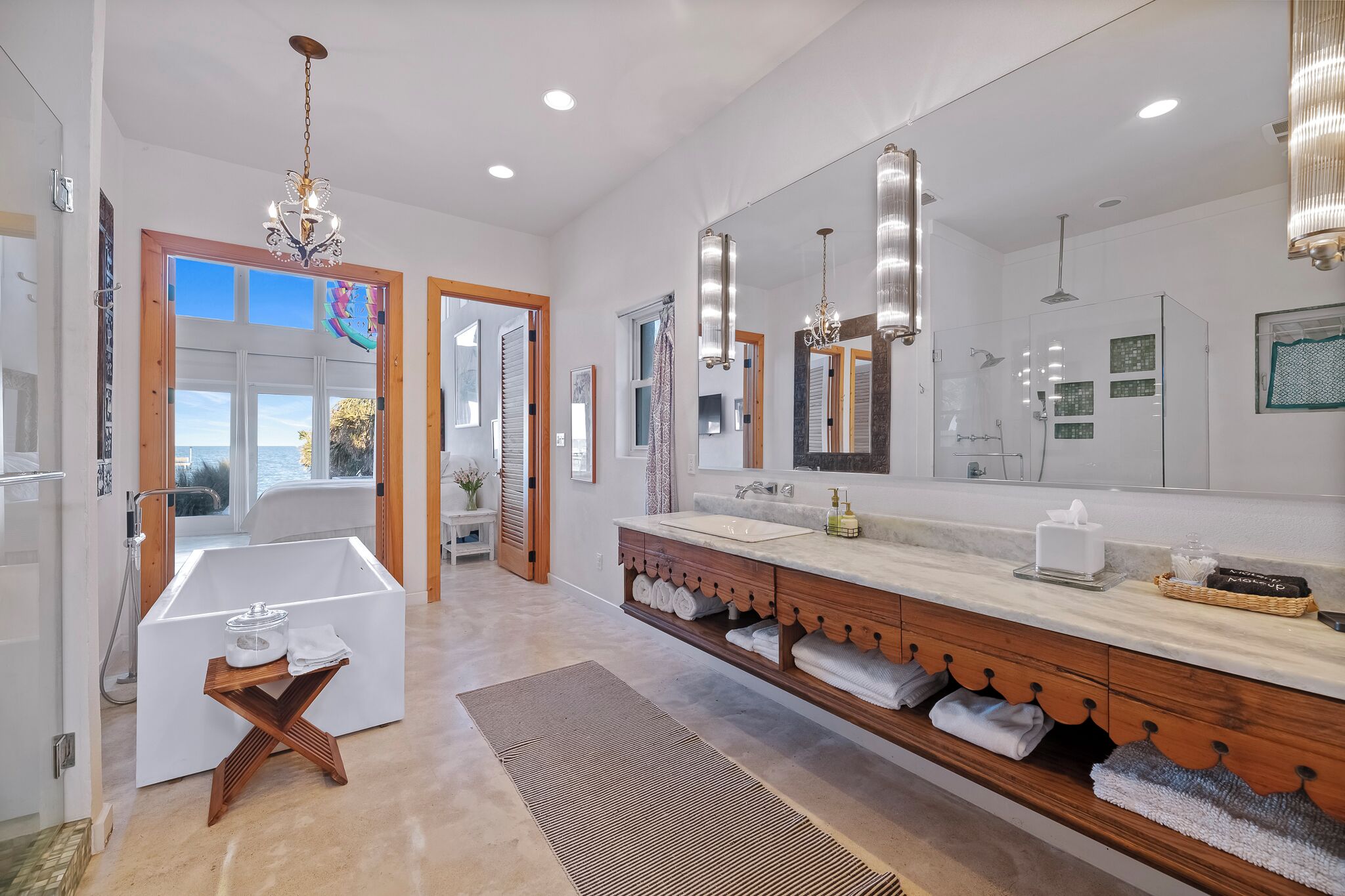 Douche, serviettes fournies